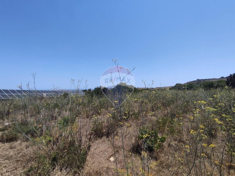 Mgarr Land 335,000