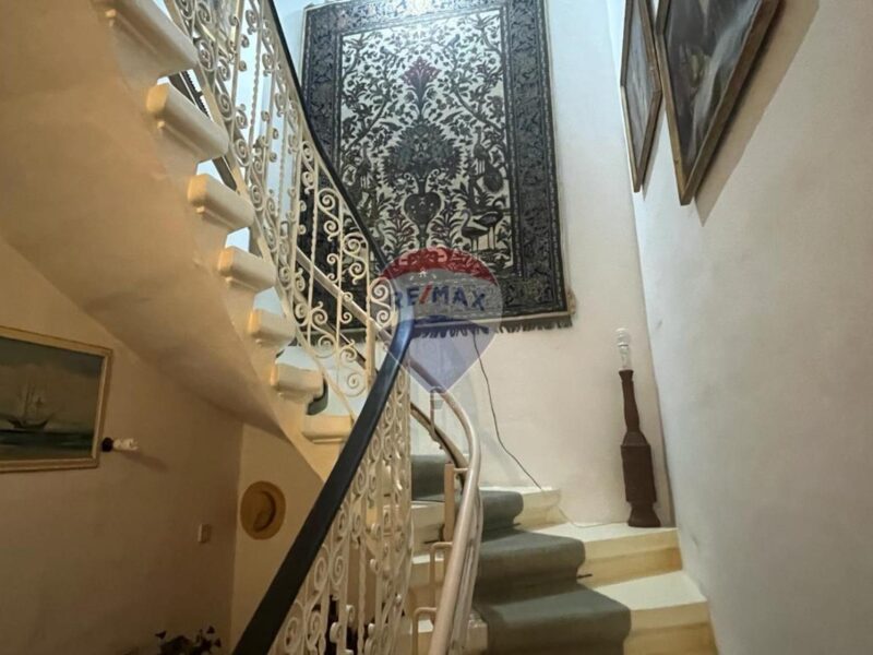NAXXAR – Magnificent Victorian Townhouse with Historic Charm € 850,000