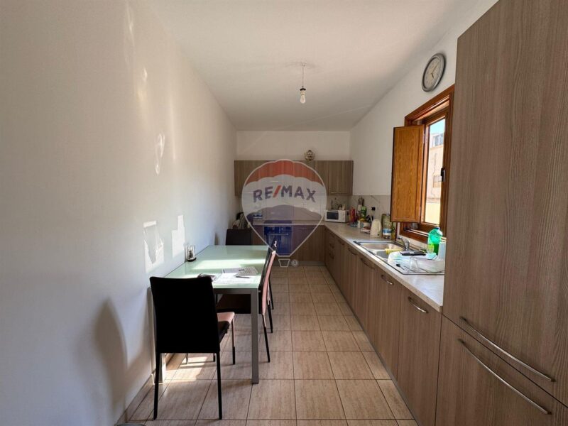 Hamrun penthouse €325,000
