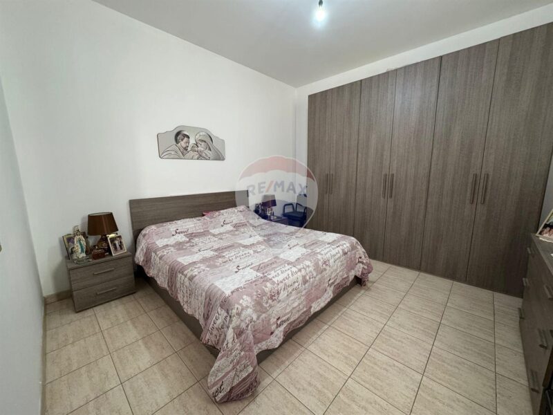 Hamrun penthouse €325,000