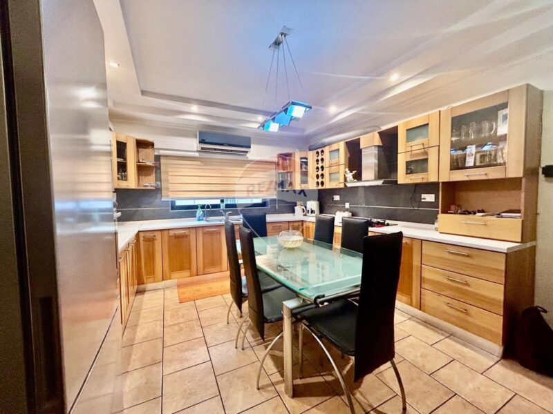 Santa Venera Maisonette €372,000