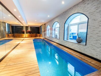 Stunning Luxury Villa in Madliena: Semi-Detached Home