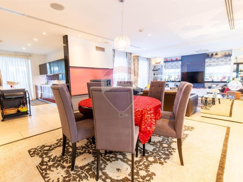 Stunning Luxury Villa in Madliena: Semi-Detached Home